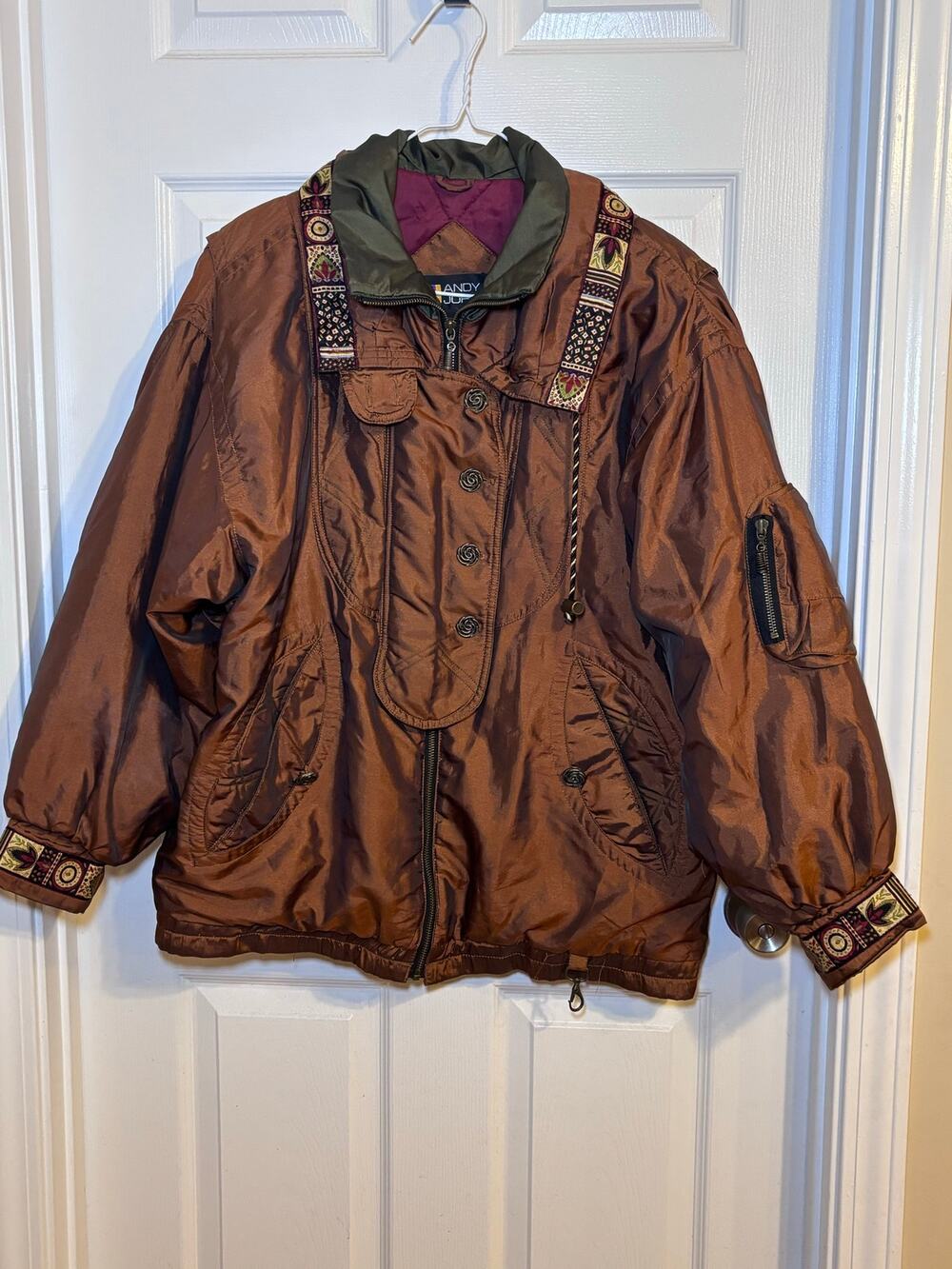 Vintage Andy Johns Women’s Medium Copper Metallic Embroidered Puffer Jacket 90s